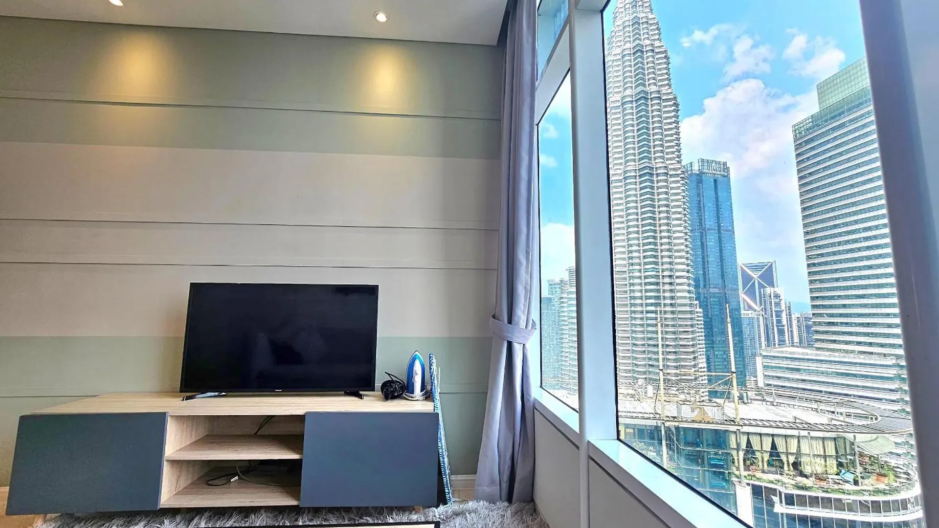 Apartment Sky By Monosuites Klcc Κουάλα Λουμπούρ